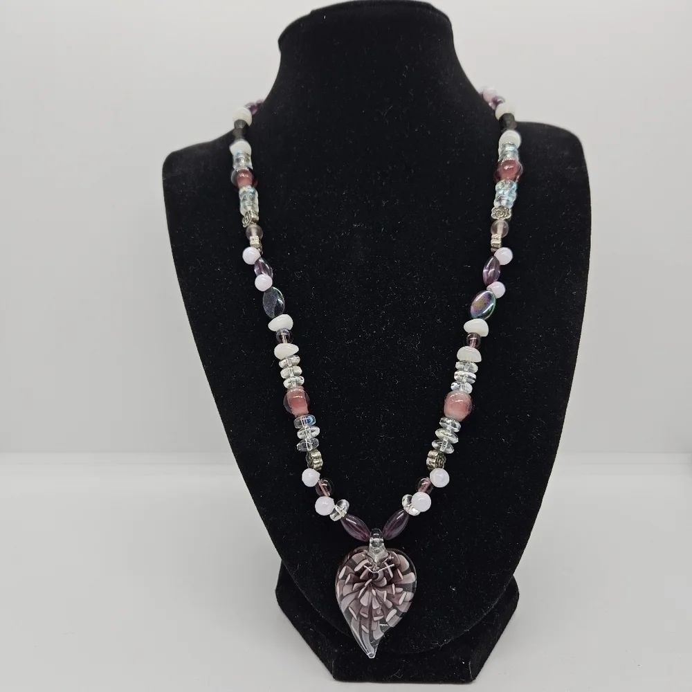 purple and clear beaded art glass pendant necklace